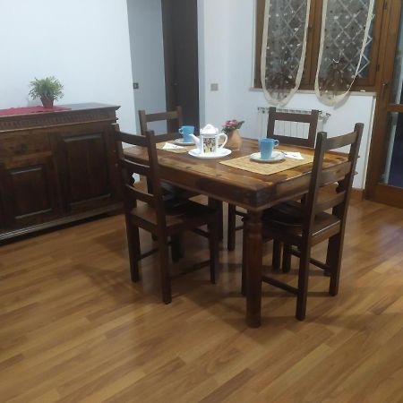 Appartamento Con Due Camere Pressi Eur Rzym Zewnętrze zdjęcie